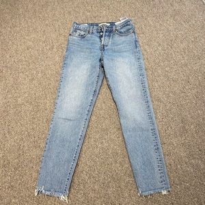 Levi’s Jeans Size 24 Wedgie Fit Ass Rip